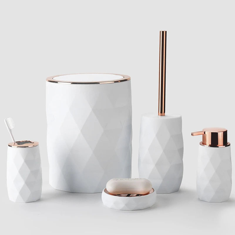 Bathroom Accessories Set | مجموعة مستلزمات الحمام
